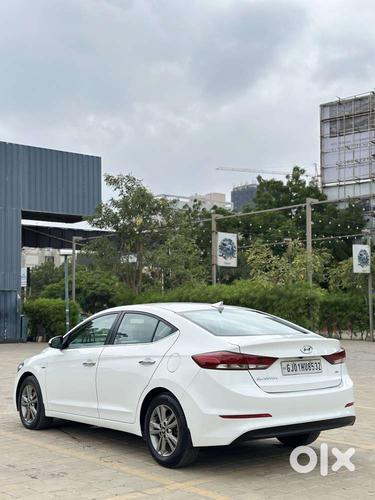 Hyundai Elantra 1.6 Sx Option At, 2017, Diesel
