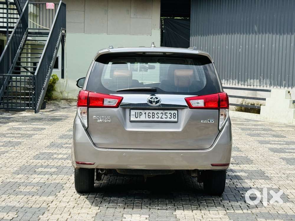 Toyota Innova Crysta 2.8 Gx At, 2017, Diesel