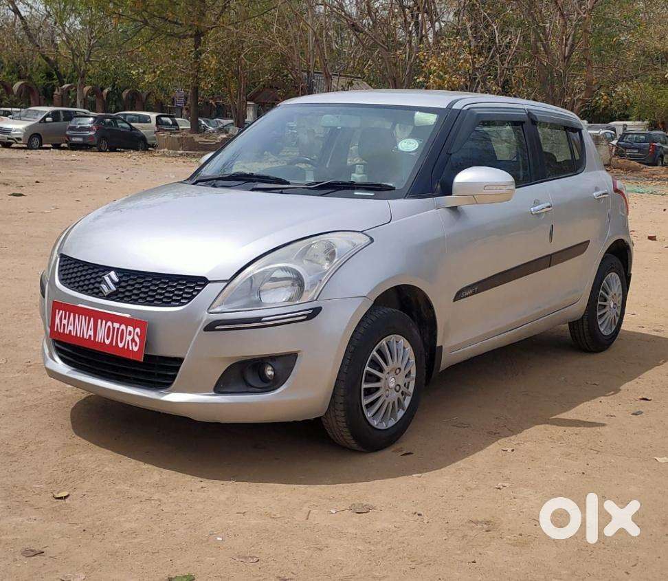 Maruti Suzuki Swift Vxi Optional, 2013, Petrol