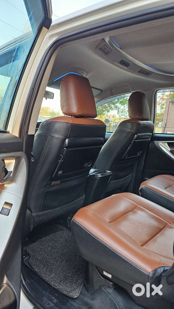 Toyota Innova Crysta 2.4 V 7 Str, 2022, Diesel