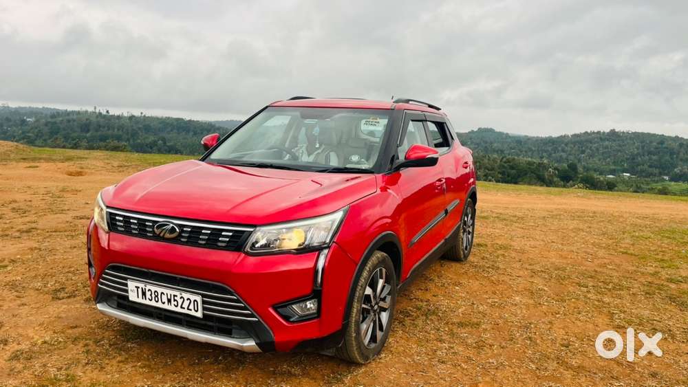 Mahindra Xuv300 W8 (o) Petrol – For Sale Tn 38 Registered