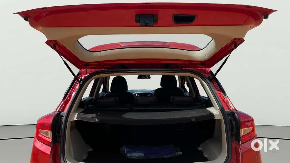 Mahindra Xuv300 W8, 2019, Petrol