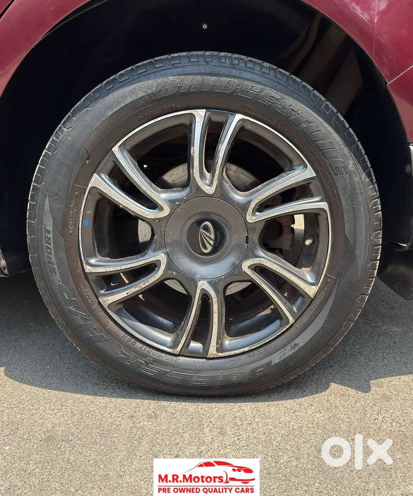 Mahindra Marazzo M8, 2018, Diesel