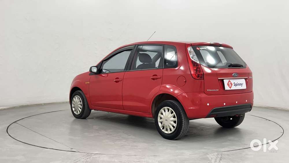 Ford Figo 2010-2012 Petrol Titanium, 2011, Petrol