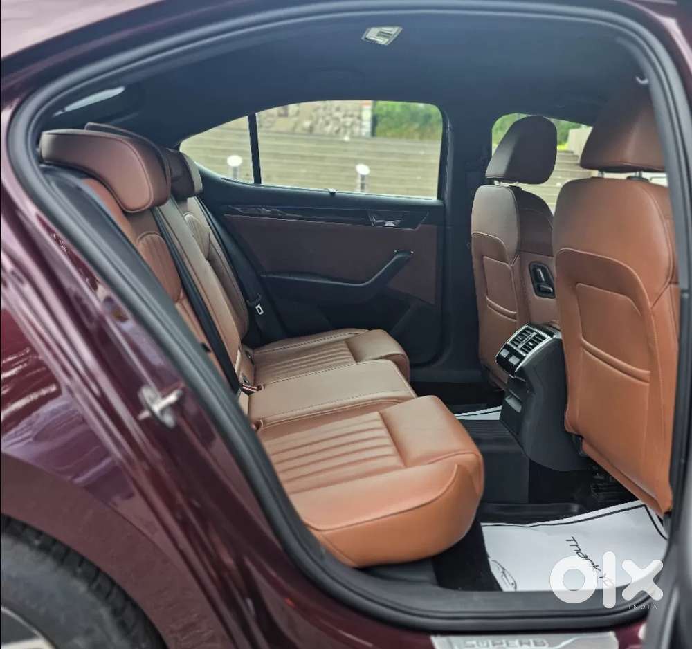 Skoda Superb, 2024, Petrol