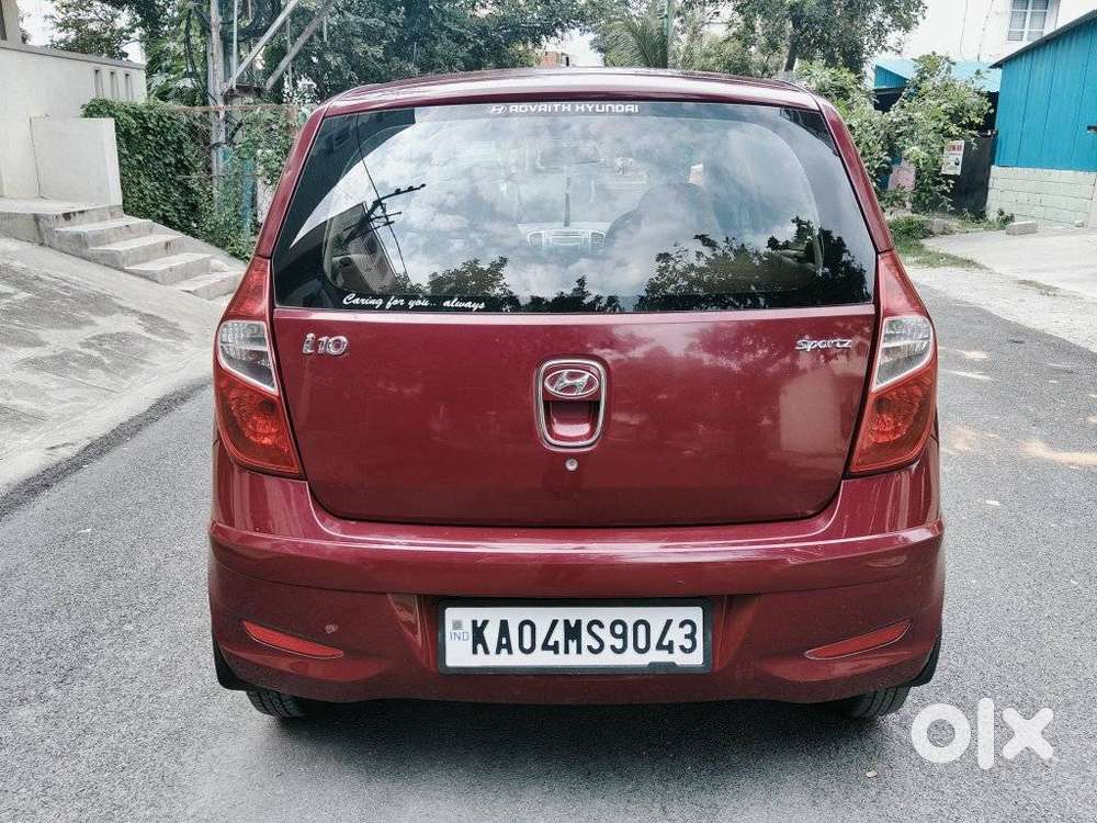 Hyundai I10 Sportz, 2017, Petrol