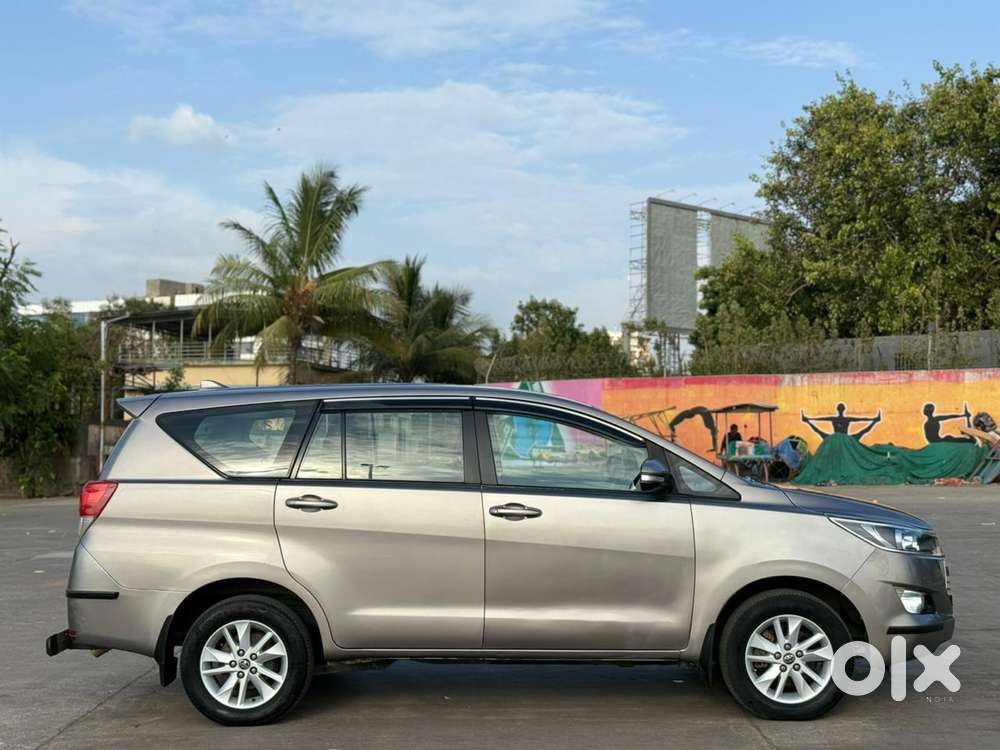 Toyota Innova Crysta G 8 Str, 2017, Diesel