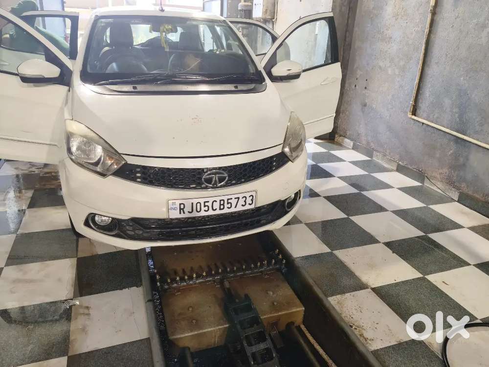Tata Tiago Cng Xz 2018
