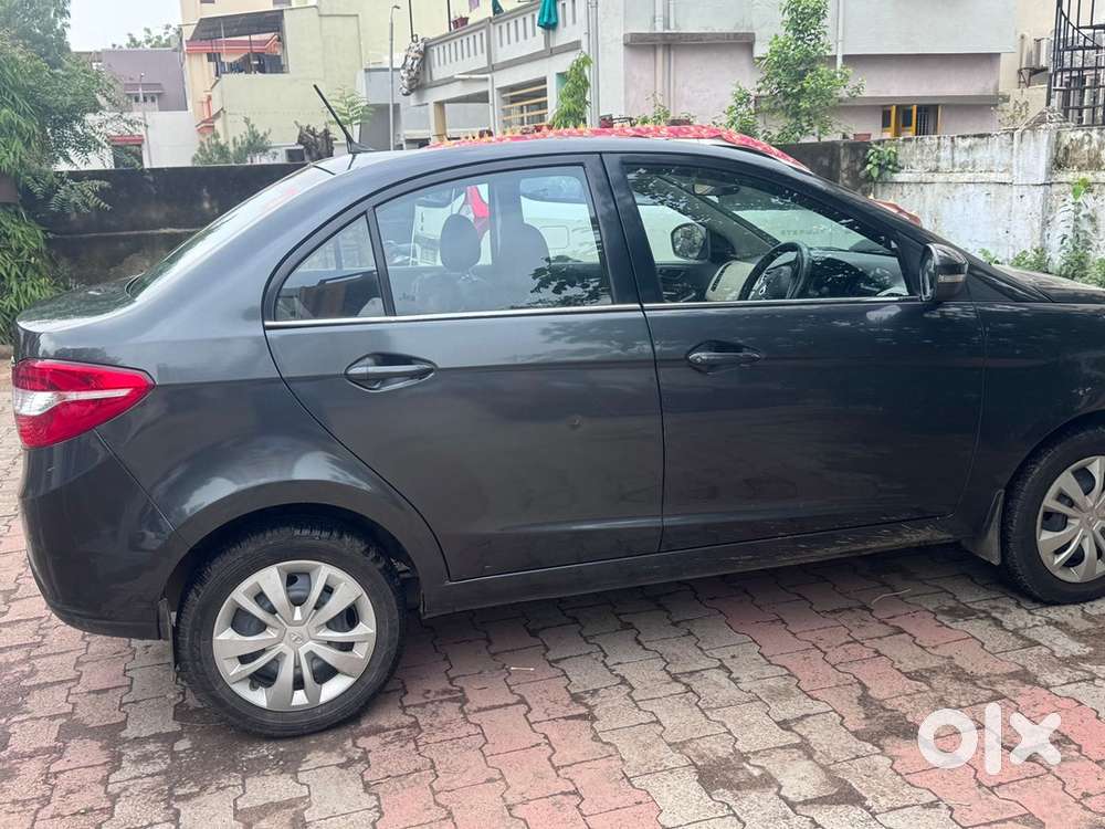 Tata Zest Petrol Manual 2016