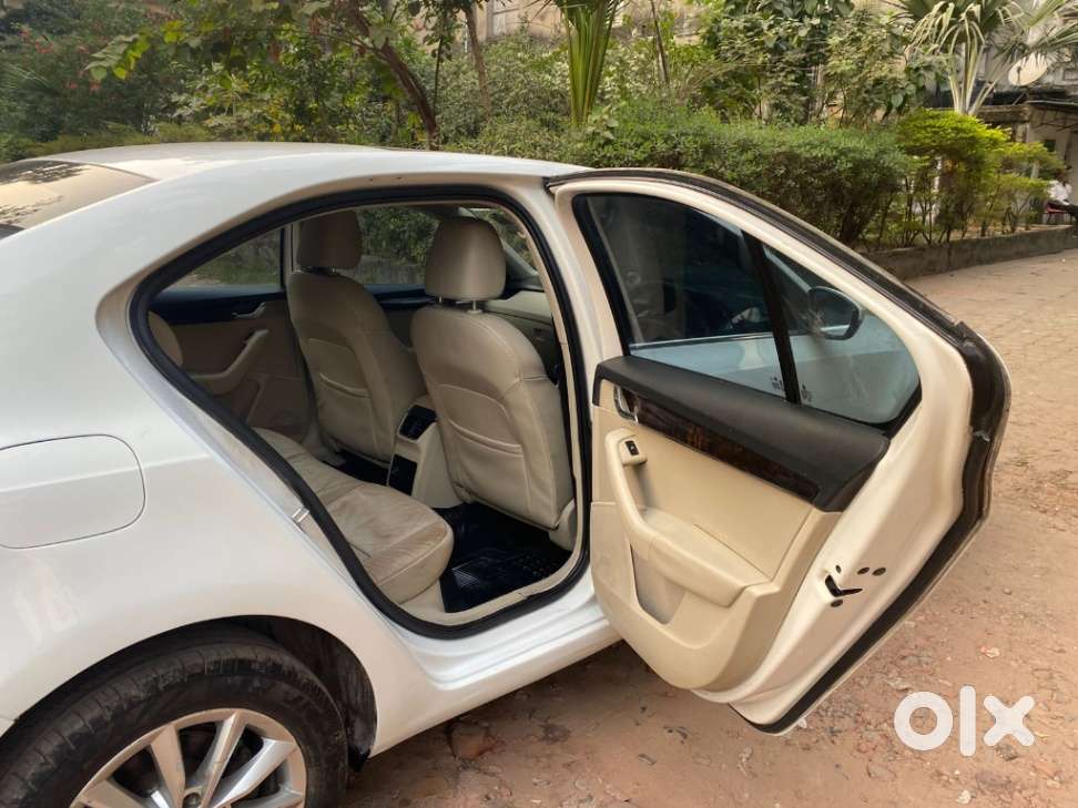 Skoda Octavia 2013-2017 Elegance 1.8 Tsi At, 2015, Petrol