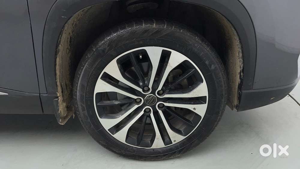 Mg Hector Plus 1.5 Sharp Turbo Cvt 6 Str, 2022, Petrol