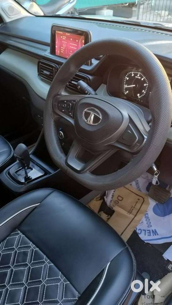 Tata Punch, 2023, Petrol