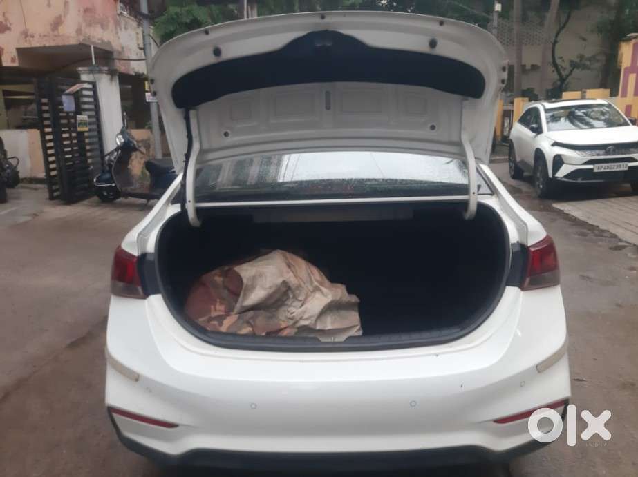 Hyundai Verna 1.6 Sx (o) Crdi, 2017, Diesel