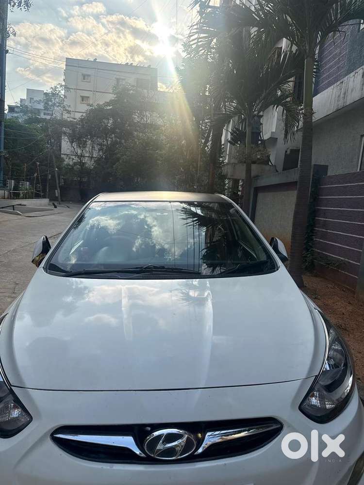 Hyundai Fluidic Verna 2014 Petrol Good Condition