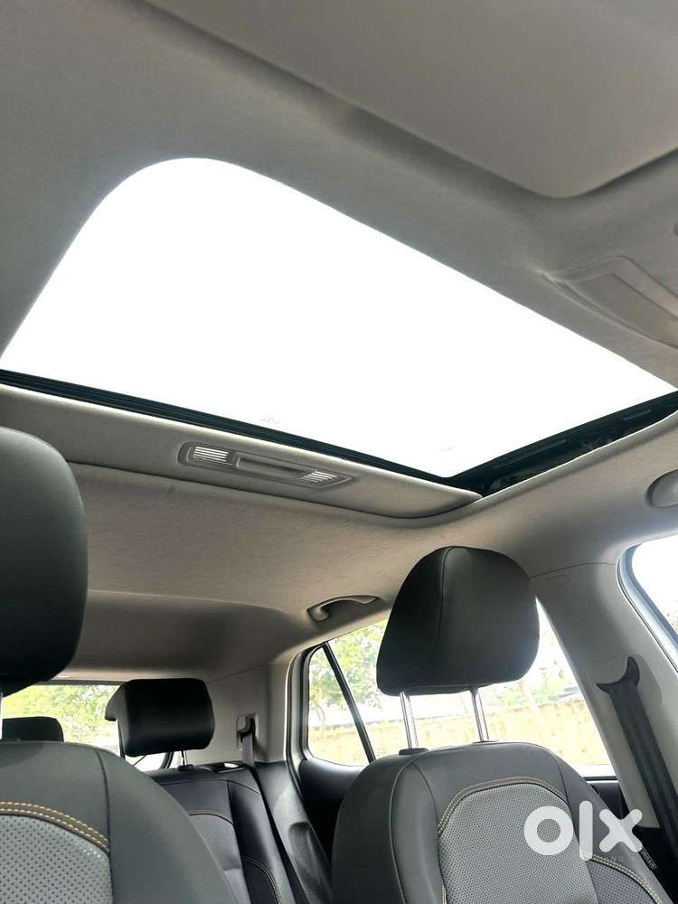 Skoda Kushaq 1.0 Tsi Style, 2023, Petrol