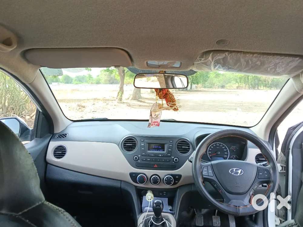 Grand I 10 Petrol