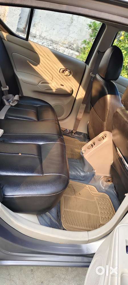 Nissan Sunny, 2012, Petrol