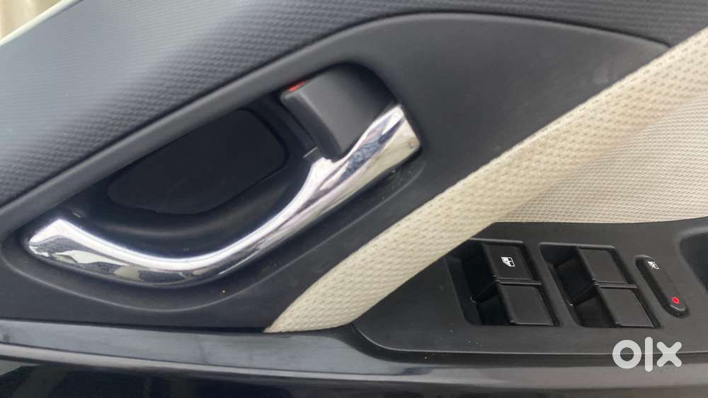 Tata Nexon 1.2 Revotron Xza Plus Premium, 2021, Petrol