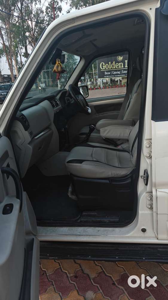 Mahindra Scorpio S10, 2017, Diesel