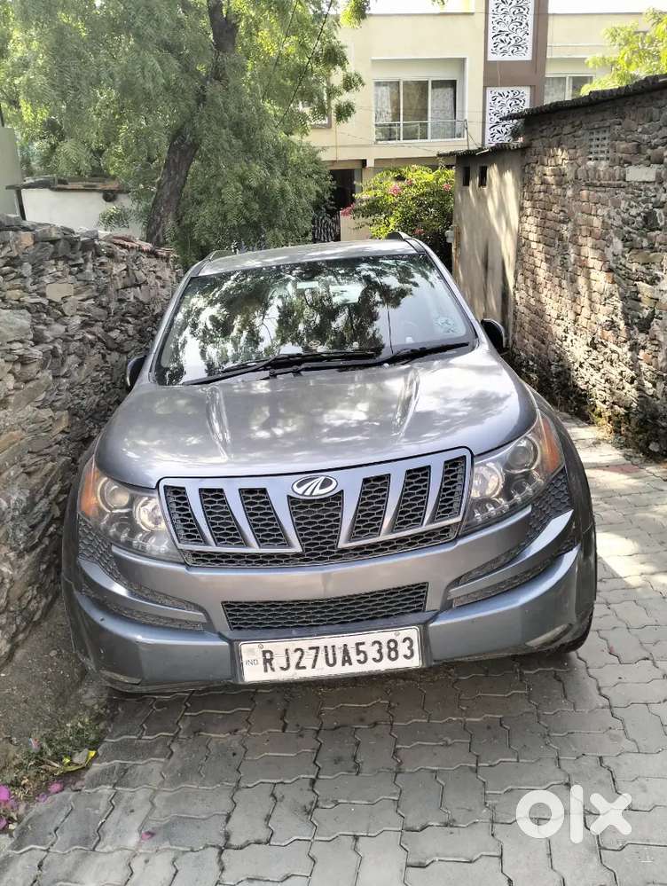 Mahindra Xuv500 2012