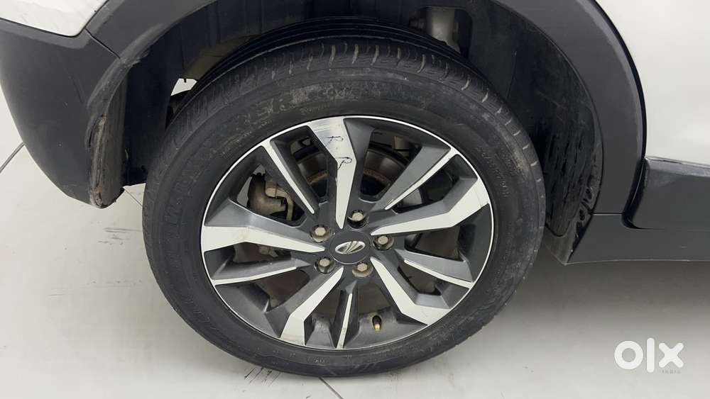 Mahindra Xuv300 W8 Option, 2019, Petrol