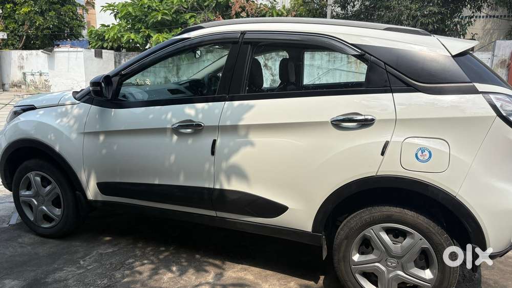 Tata Nexon Petrol 19700 Km Driven