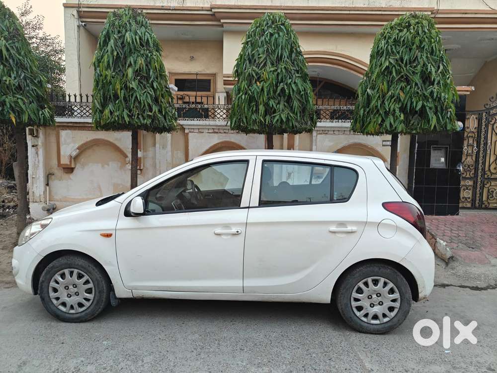 Hyundai I20 Magna 1.2 Vtvt, 2011, Petrol