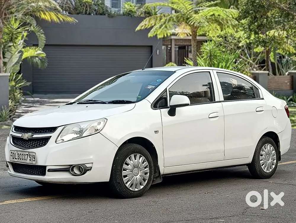 Chevrolet Sail, 2015, Petrol