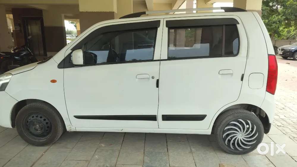 Maruti Suzuki Wagon R 1.0 2012