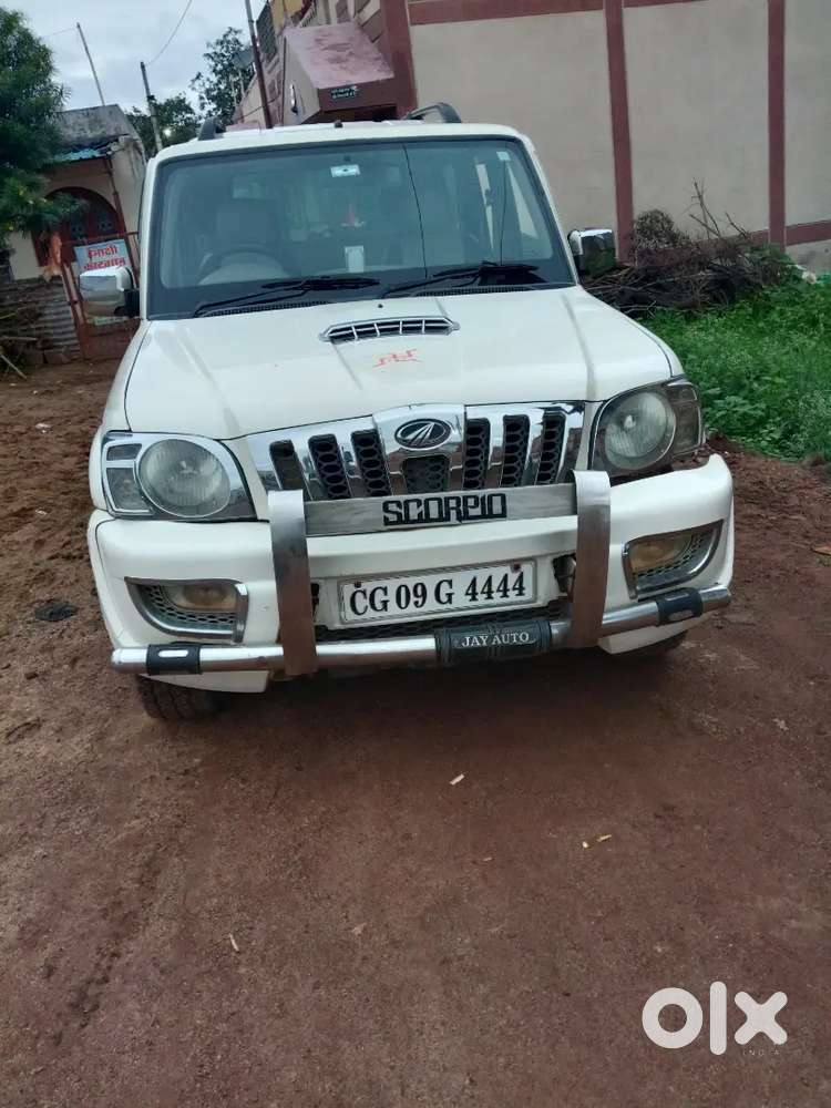 Mahindra Scorpio 2012 Diesel Manual Third Owner