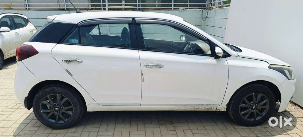 Hyundai I20 Sportz 1.2 Mt, 2020, Petrol