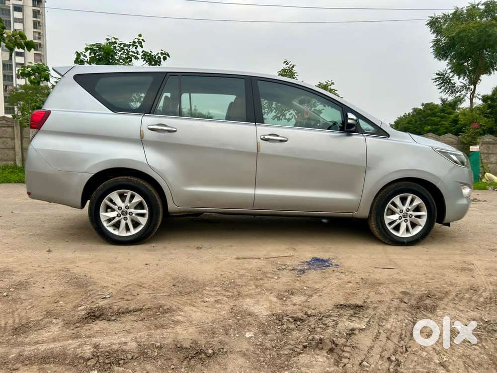 Toyota Innova Crysta 2.8z Automatic, 2017, Diesel