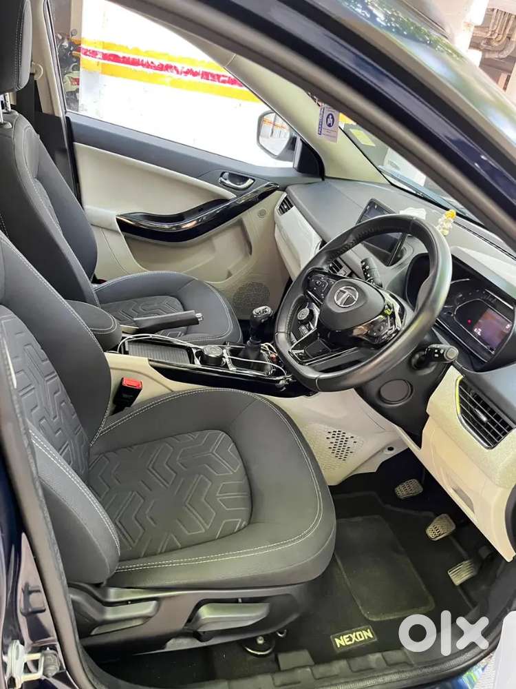 Tata Nexon Xz+ (s) Petrol Manual  Top Model  Excellent Condition