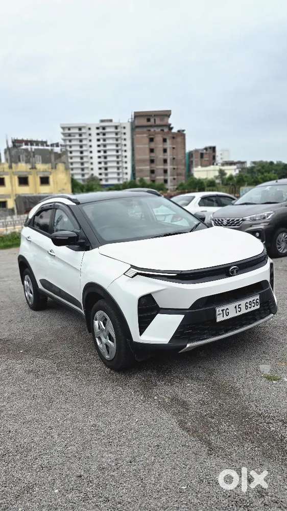 Tata Nexon Smart Plus Diesel Variant