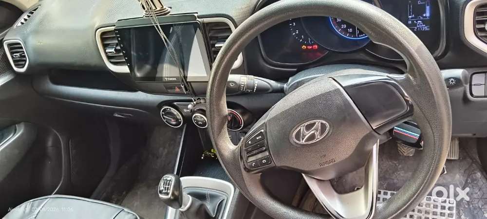 Hyundai Venue 2021 Diesel Well Maintained