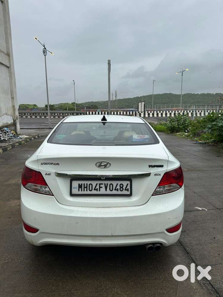 Hyundai Verna Crdi 2013