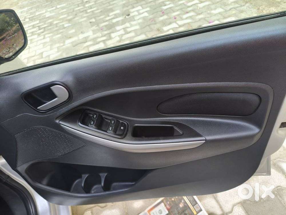 Ford Figo 1.2p Trend Mt, 2016, Petrol
