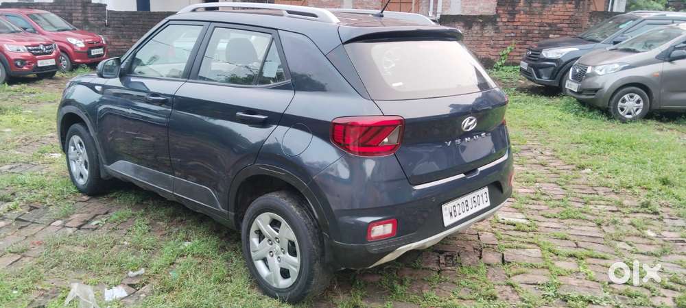 Hyundai Venue S Mt 1.2 Kappa, 2021, Petrol