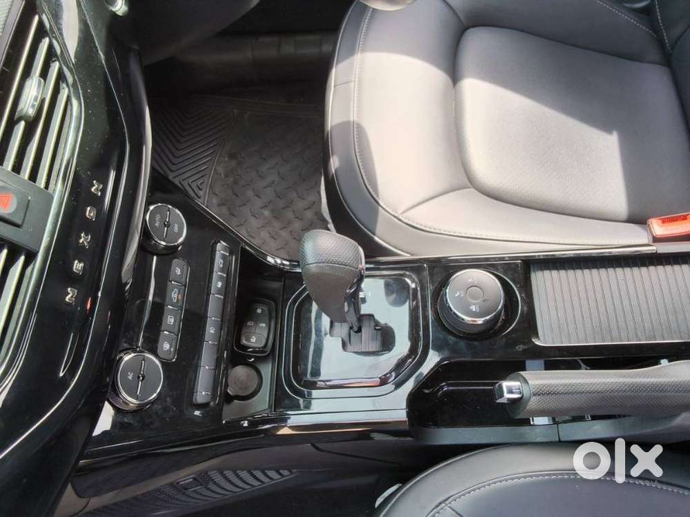 Tata Nexon 1.2 Revotron Xz Plus Hs Dark Edition, 2022, Petrol