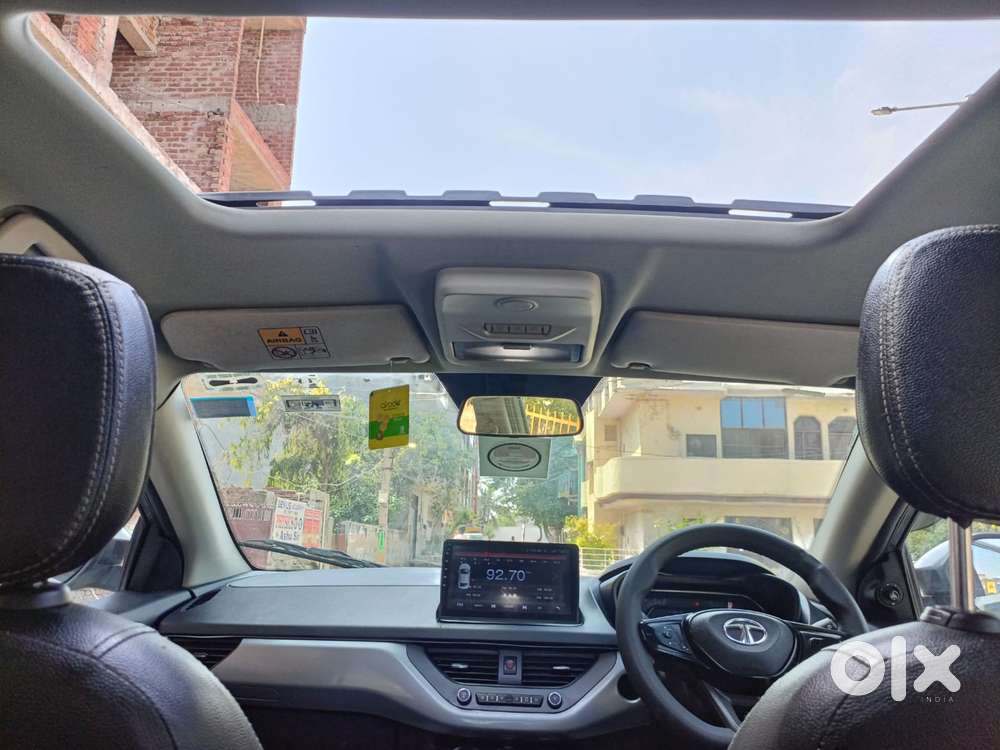 Tata Nexon 1.2 Revotron Xm (s), 2022, Cng & Hybrids