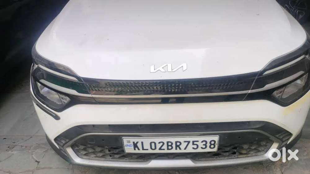 Kia Carens 2002 Diesel 16000 Km Driven   Army Personal