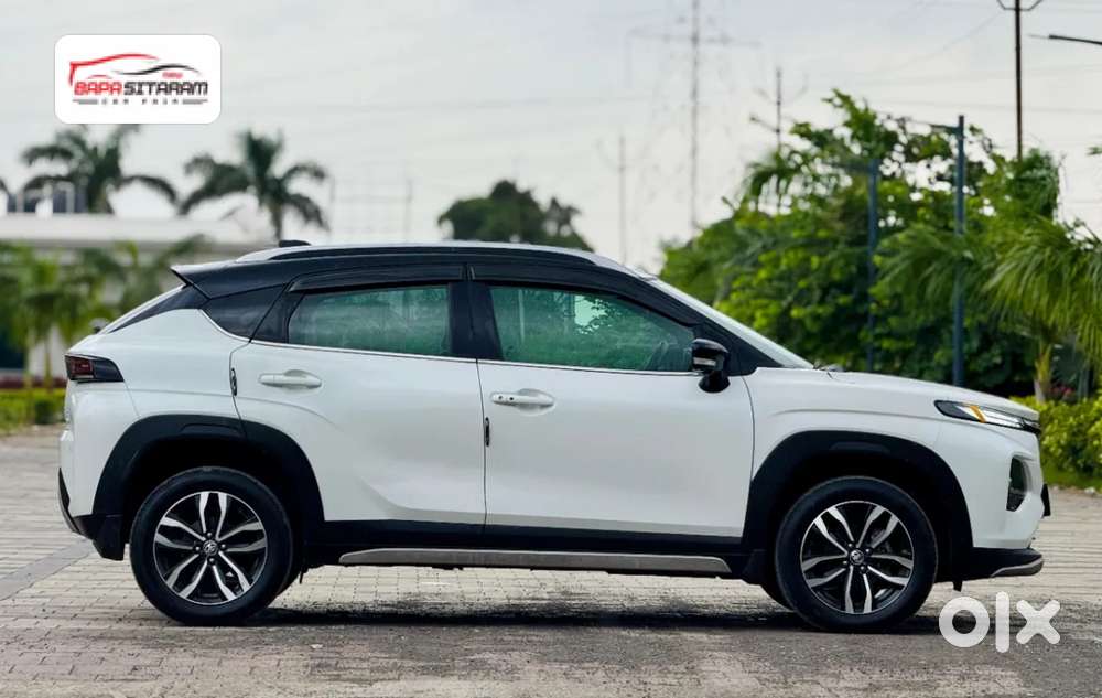 Toyota Urban Cruiser Taisor V 1.0 Petrol At, 2025, Petrol