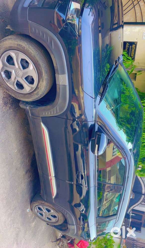 Maruti Suzuki Brezza Petrol Manual 2025