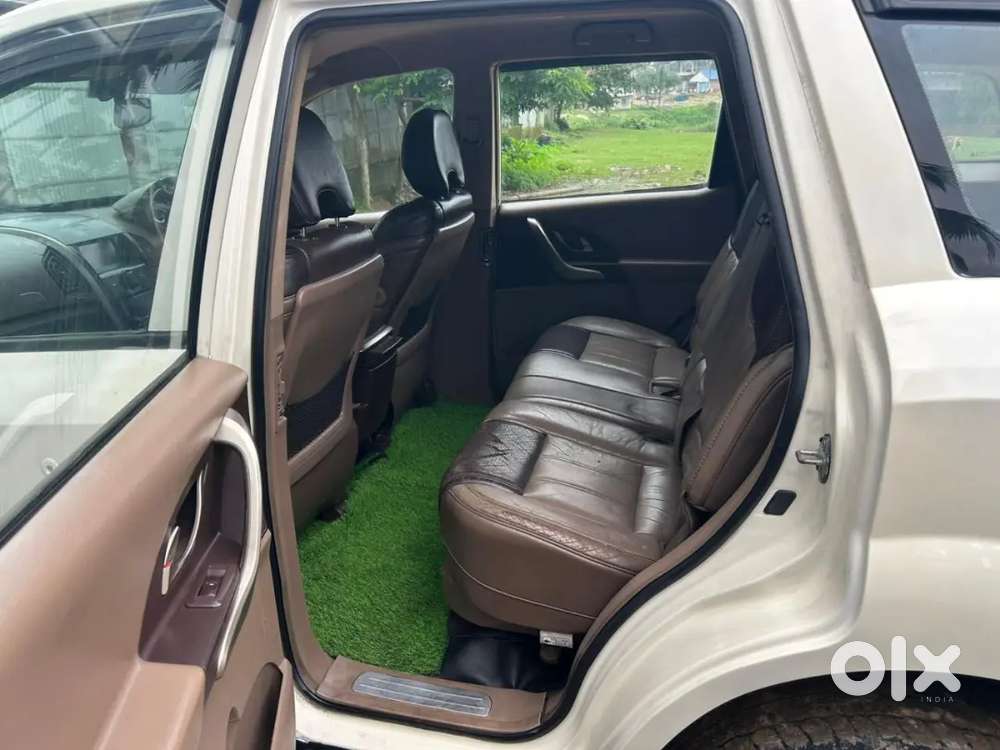 Mahindra Xuv500 2013