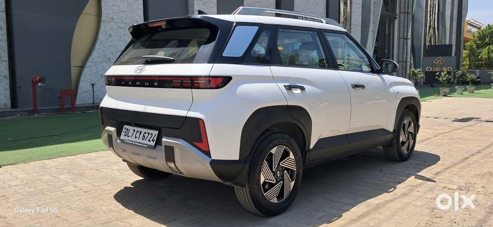 Hyundai Venue 1.5 Crdi At Hx 10, 2026, Diesel