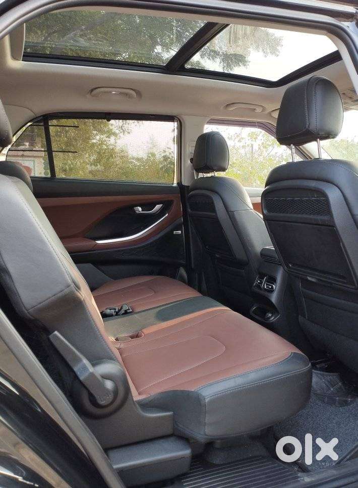 Hyundai Alcazar 1.5 Tdct Signature (o) 7s Petrol, 2023, Petrol