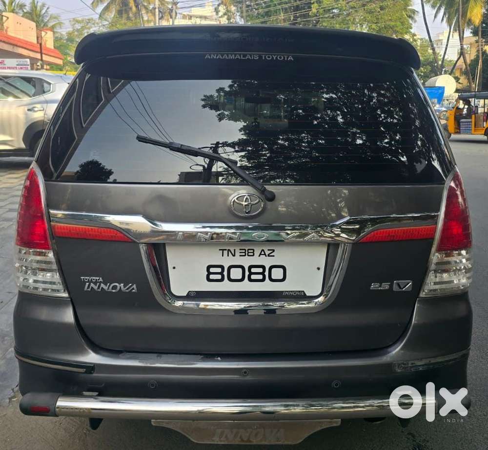 Toyota Innova 2.5 Vx 8 Str Bs-iii, 2009, Diesel