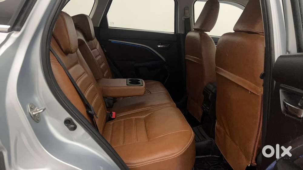 Maruti Suzuki Brezza 1.5 Zxi Plus Smart Hybrid Dual Tone, 2022, Petr..