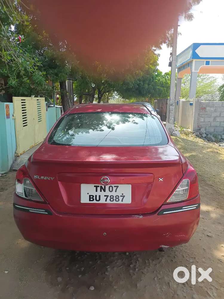 Nissan Sunny 1.5 Petrol 2014