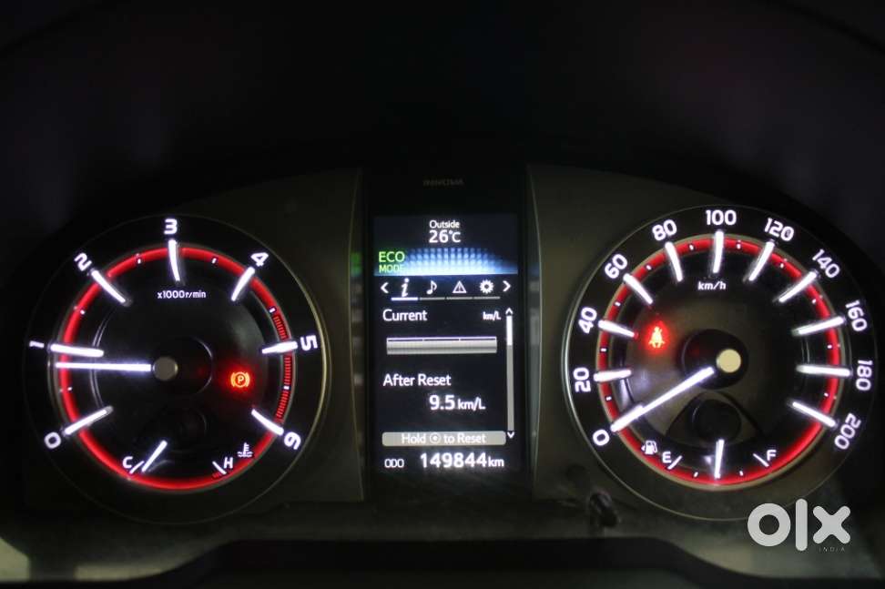 Toyota Innova Crysta Touring Sport 2.4 Mt, 2017, Diesel